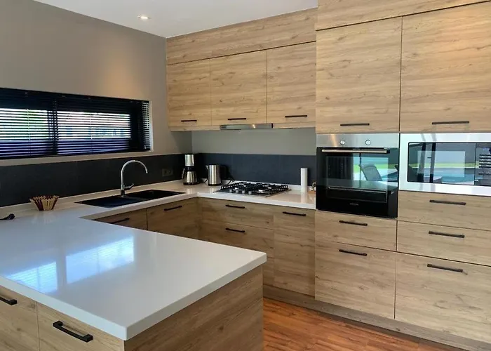 فيلة Olive فتحية